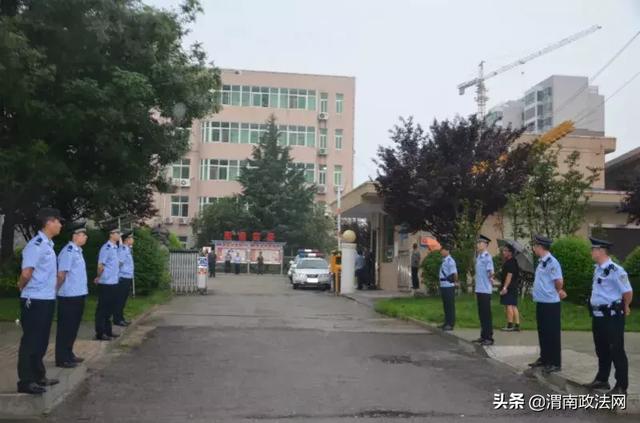 华阴公安| 为全市首例涉黑案件审理工作保驾护航