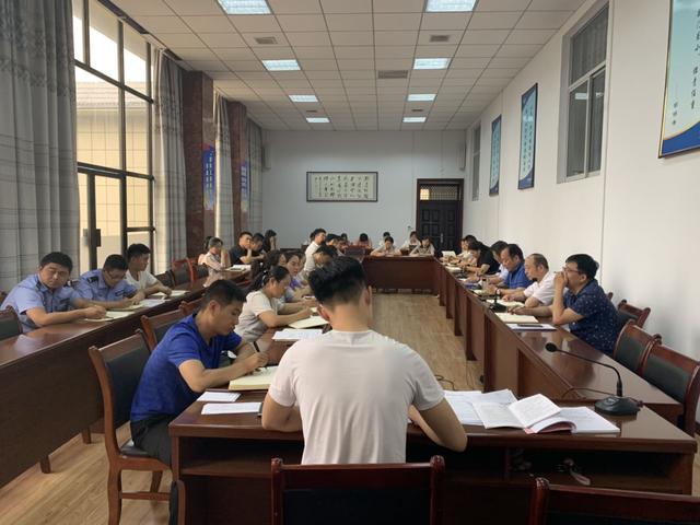 庆七一，学先进，平凡岗位做奉献（图）