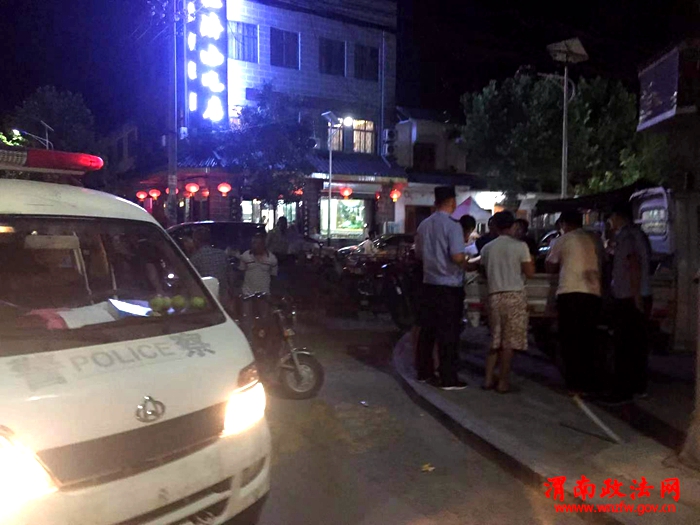 合阳县公安局皇甫庄派出所开展夜间治安清查(图)