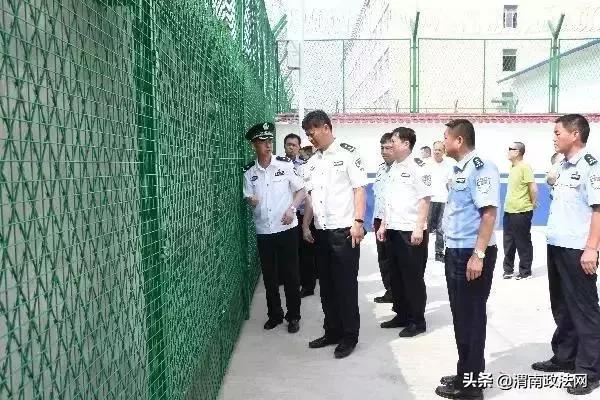 省公安厅副厅长杜清江莅临临渭分局调研安全监管工作