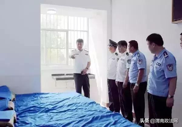 省公安厅副厅长杜清江莅临临渭分局调研安全监管工作