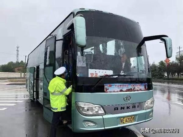 中秋小长假 渭南政法一线微报（组图）