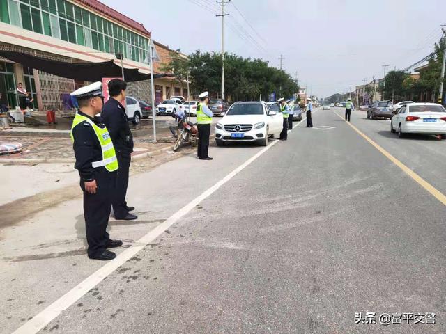 富平交警：强化执法督察 确保规范安全