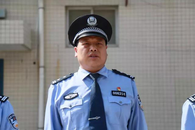 合阳公安:一线送奖提士气,鼓足干劲创佳绩