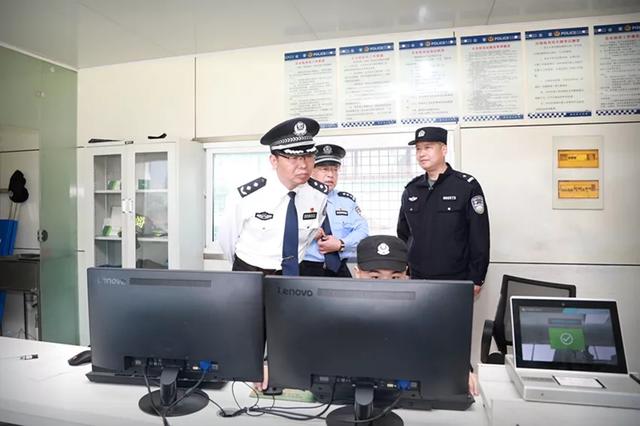 【平安渭南】全警动员 全力以赴 渭南公安机关圆满完成2019年国庆安保工作任务