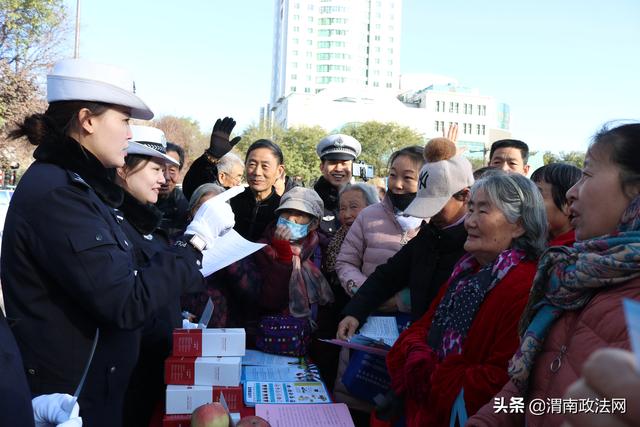 高新交警大队圆满完成“122全国交通安全日”宣传活动（图）