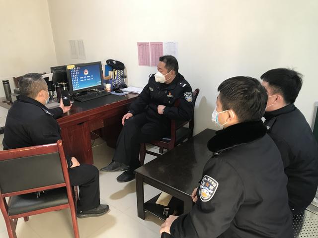 市公安局经开分局强化战时训练助力疫情联防联控