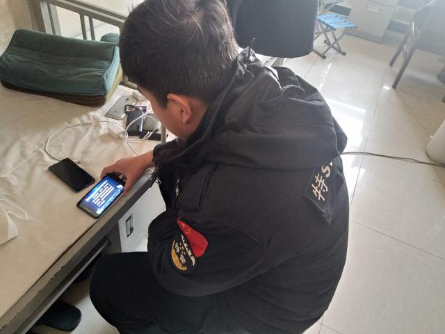 市公安局经开分局强化战时训练助力疫情联防联控