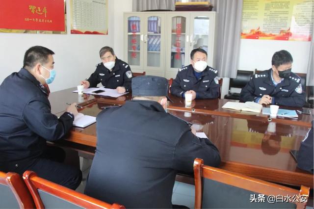 白水县公安局党委委员、副局长刘红军一行督导检查巡特警大队工作