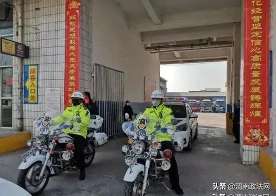 全市公安交警全力营造复产复工良好道路交通环境