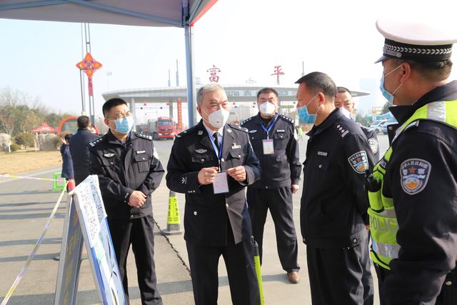 一线督导强作风  真抓实干助力疫情防控见实效——市公安局抽调人员参与全市疫情防控督导工作纪实