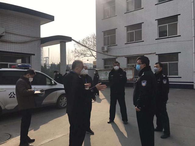 一线督导强作风  真抓实干助力疫情防控见实效——市公安局抽调人员参与全市疫情防控督导工作纪实