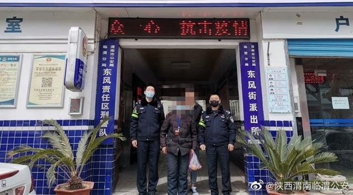 隔离病毒，不隔离爱。