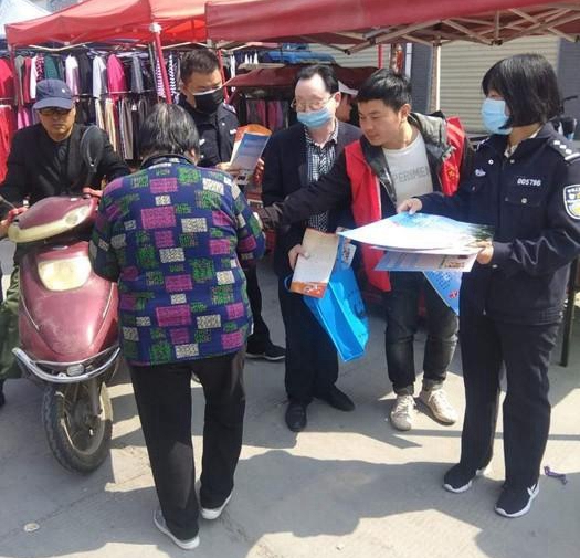 华阴孟塬派出所开展法制宣传活动。_副本