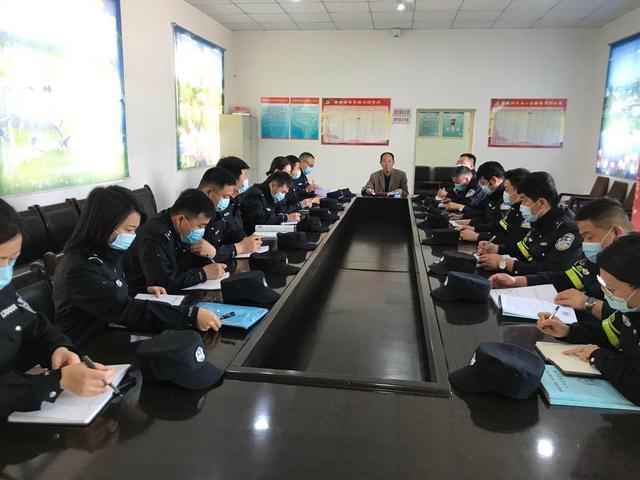 【实战大练兵】蒲城县公安局坚持以“五个突出”为抓手 助推政治练兵提质增效