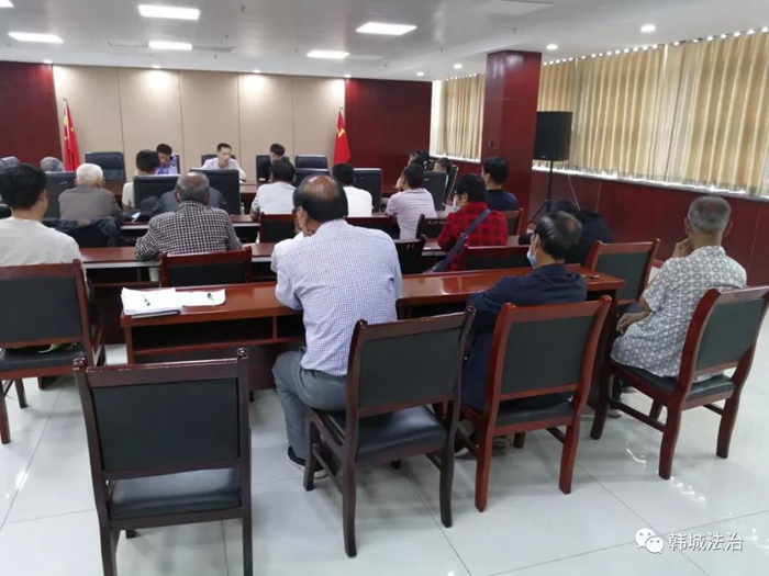 5月19日上午，芝阳司法所衔接芝阳镇政府、派出所、法律顾问组织辖区人民调解员开展培训。