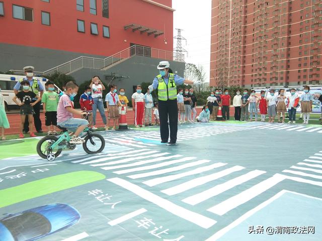 高新交警大队积极开展 “迎六一”进校园交通安全宣传活动（图）