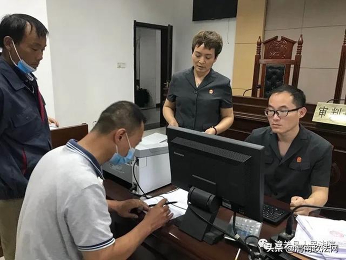 6月16日，潼关法院民一庭当庭成功调解王某某与候某某机动车道路交通事故责任纠纷一案。