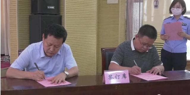 华阴市委全面依法治市委员会召开2020年第一次全体会议