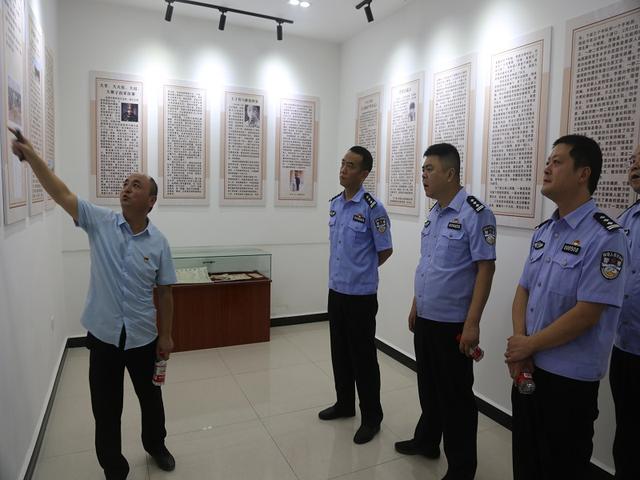 经开分局党委赴红色教育基地开展主题党日活动