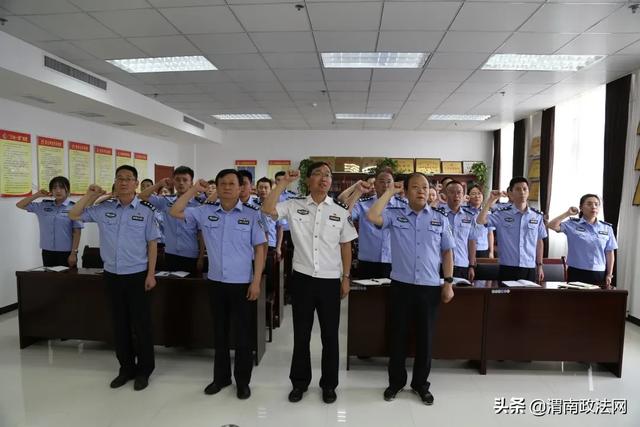 杨建琦到党支部工作联系点讲党课