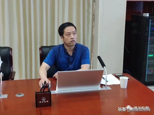 渭南市检察院案管办督导检查潼关县院案卡信息填录工作（图）