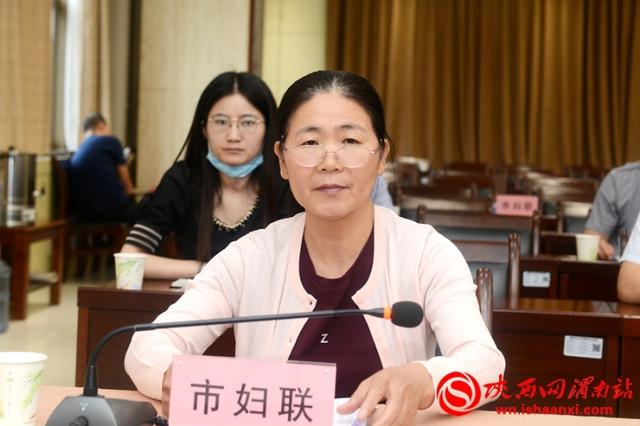 渭南市政协副主席杨炳拓检查验收市级六部门“七五”普法工作(组图)