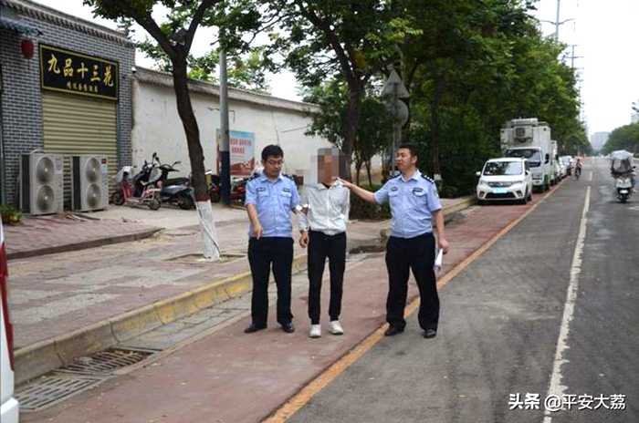 近日，大荔公安严密布网擒获飞贼。