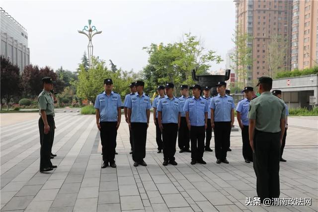 驻韩某部队官兵受邀到韩城法院指导法警业务技能强化训练