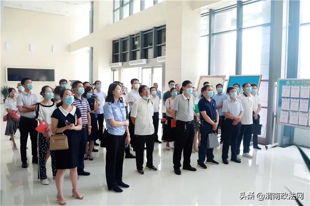 市直机关工委观摩团莅临市公安局观摩指导党建工作(图)