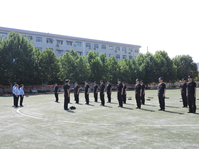 沙场秋点兵 赛场竞风流