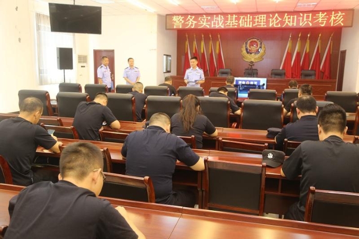 【实战大练兵】市局警训处来公安经开分局调研警务实战技能训练工作