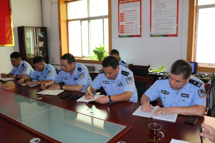 高新交警大队召开创建决战决胜主题推进会(图)