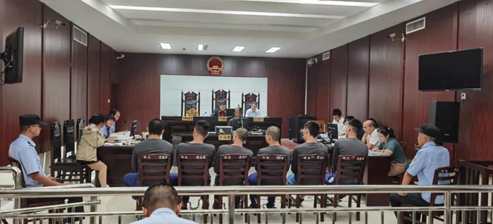 9月9日上午9时，韩城法院公开开庭审理李某等6名被告人涉恶刑事案件。
