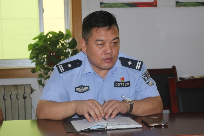 高新交警大队召开道路交通事故预防 “减量控大”分析研判会