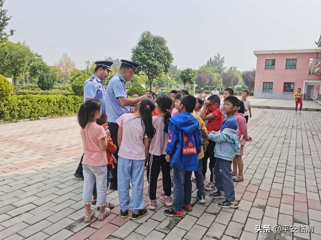 【公安动态】构建防控大格局 共筑平安防火墙