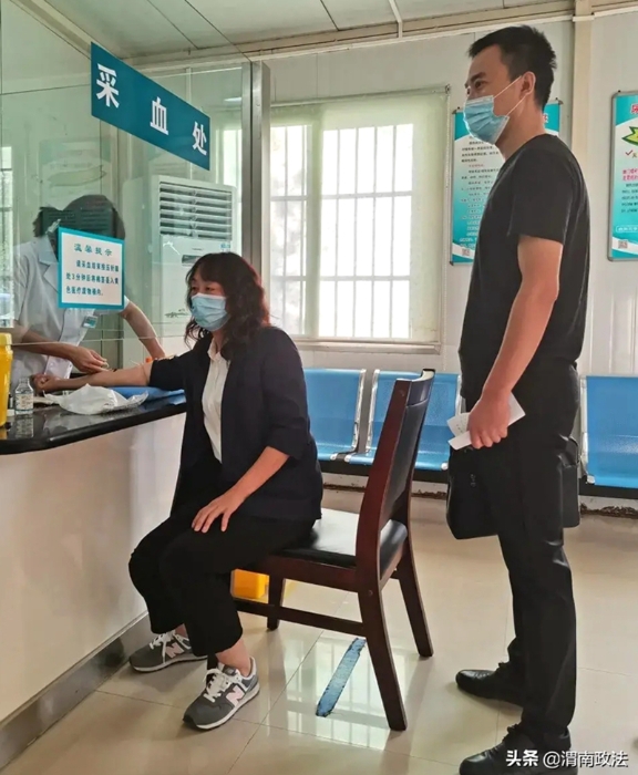 近日，蒲城法院组织干警分批次到蒲城县医院体检中心进行健康体检。.webp