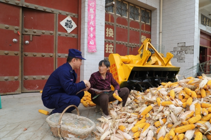消防宣传进乡村,打响“秋收战役”保卫战(图)