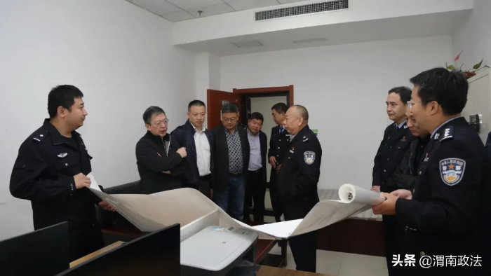 江苏省镇江市公安局来渭考察交流(组图)