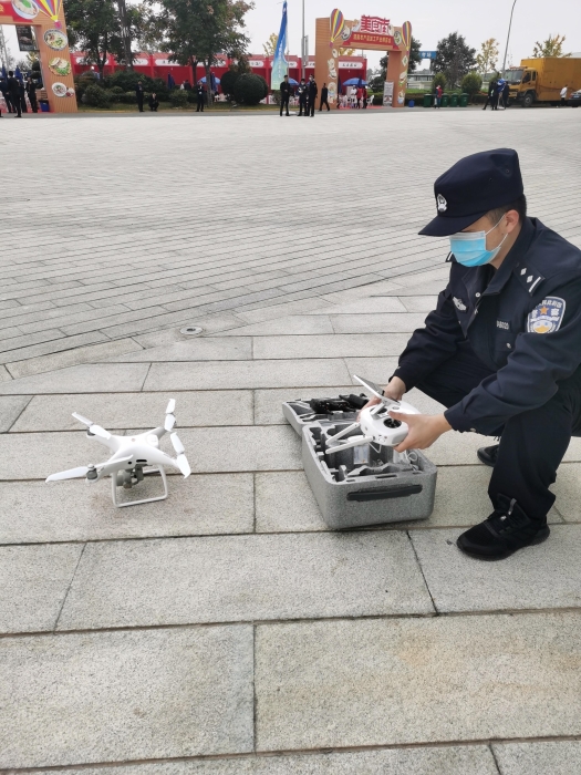 市公安局经开分局全警出动全力做好第七届黄河金三角投资合作交流大会安保工作