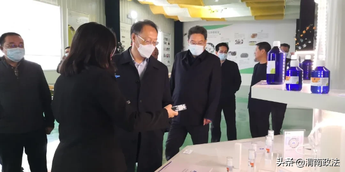 陕西省人民检察院检察长杨春雷赴合阳县调研脱贫攻坚工作(组图)