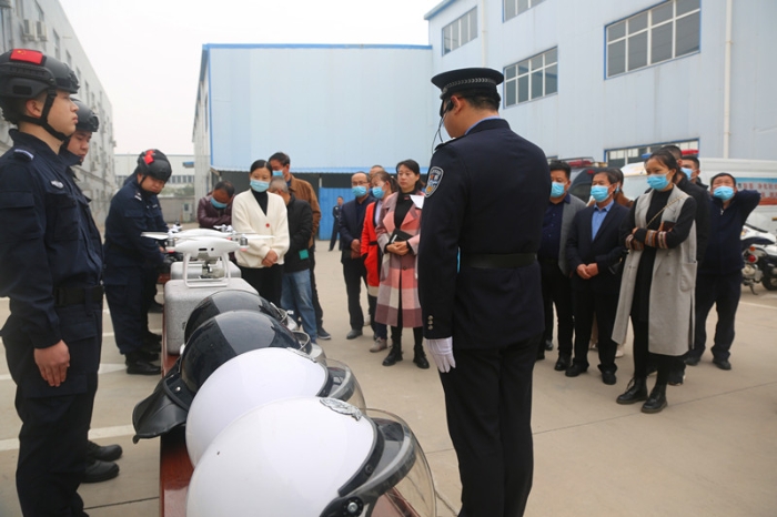 渭南市公安局经开分局扎实开展深化平安建设暨向人民报告主题活动