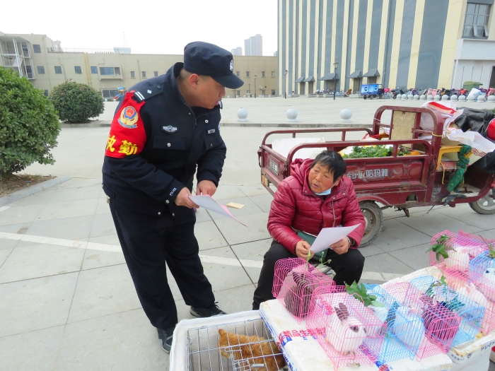 高新分局巡特警大队积极开展禁止燃放烟花爆竹宣传活动（组图）