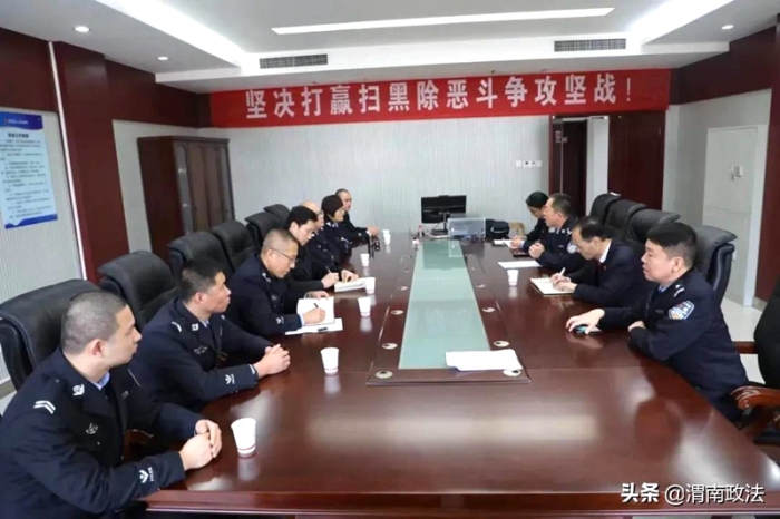 12月9日上午，合阳法院一行7人到韩城法院，与该院司法警察大队开展“结队共建、争创佳绩”党建联创联建活动。