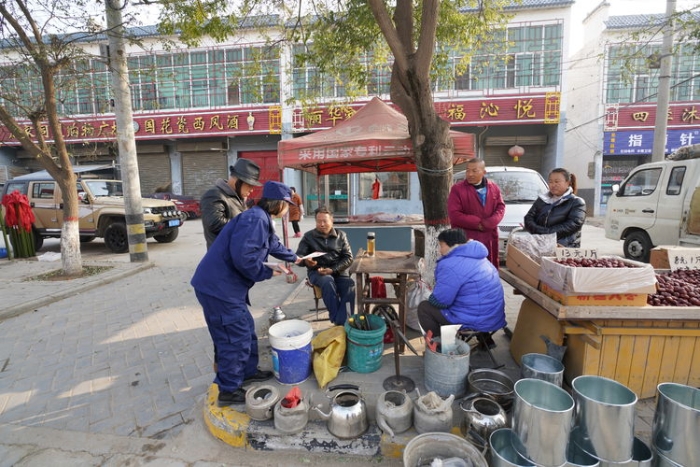 冬防进行时 | 临渭消防赶集送平安,防火知识暖人心(图)