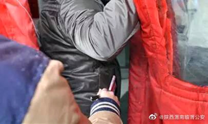 近日，临渭公安杜桥所破获了一起手机盗窃案。