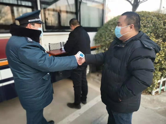 1月11日，临渭分局警务保障室全力打好打赢疫情防控保障战。