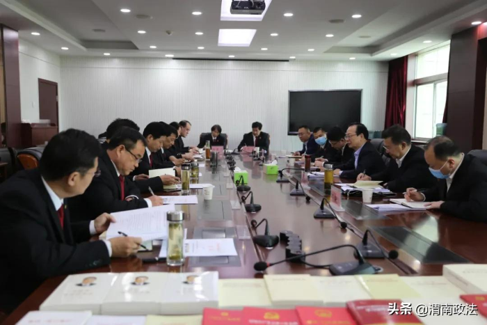 渭南中院召开学习教育阶段专题座谈会（组图）