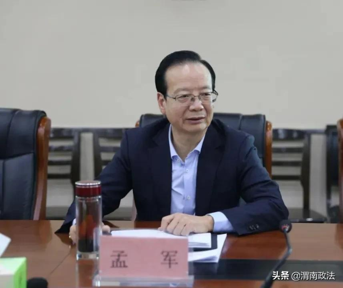 渭南中院召开学习教育阶段专题座谈会（组图）