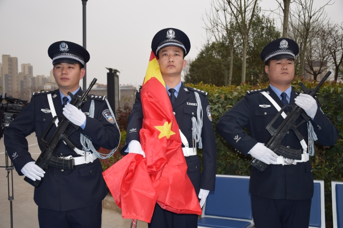 又帅又飒！今天蒲城警营战斗力爆棚—蒲城县公安局成功举办教育整顿暨春训练兵会操活动